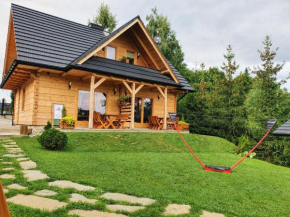 Domek w Borowikowym Zaciszu, Falsztyn